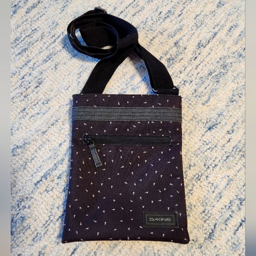 Dakine Crossbody Purse